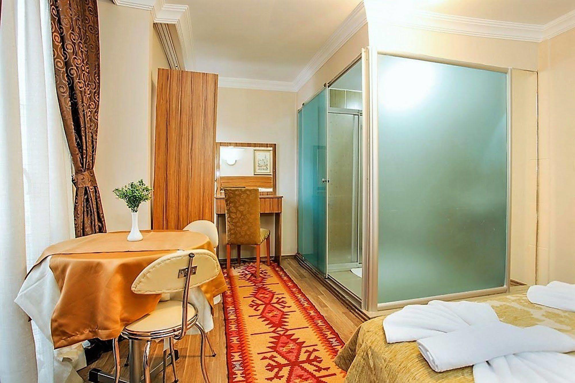 איסטמבול Casa Mia Hotel מראה חיצוני תמונה